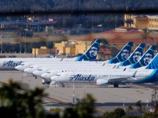 Operasional Alaska Airlines pulih setelah pemadaman listrik selama berjam-jam yang menyebabkan 229 penerbangan ditunda